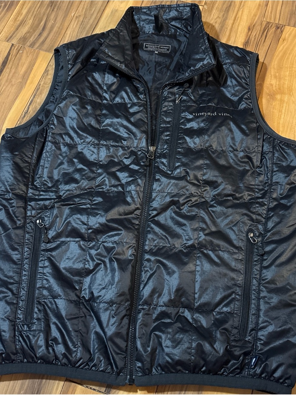 Vineyard Vines Shiny Black Quilted Men's Vest